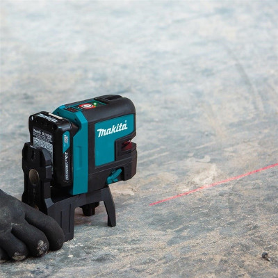 Nivelyras Makita SK106DZ 12V, raudonas Nivelyras Makita SK106DZ 12V, raudonas