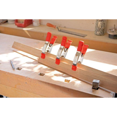 Spyruokliniai spaustuvai BESSEY XM3EU Spyruokliniai spaustuvai BESSEY XM3EU