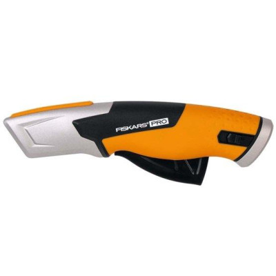 Fiskars CarbonMax trapecinių ašmenų peilis Fiskars CarbonMax trapecinių ašmenų peilis