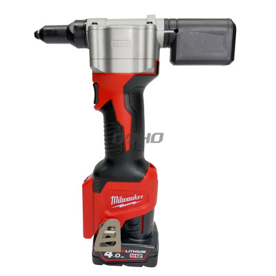 Bezvada kniedētājs Milwaukee M12 BPRT-201X komplekts, 12 V, 1 x 2 Ah, lādētājs + futrālis